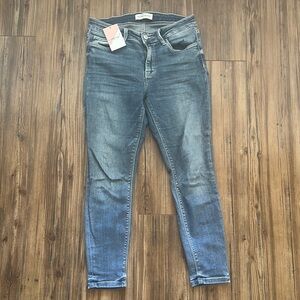 Flying Monkey Mid Rise Crop Skinny Jeans